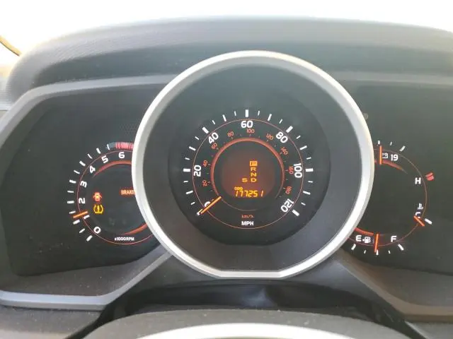 2010 TOYOTA 4RUNNER SR5  