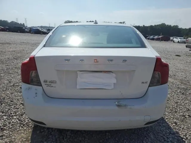 2010 VOLVO S40 2.4I  