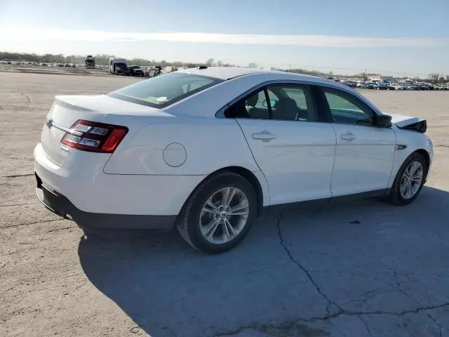2015 FORD TAURUS SE