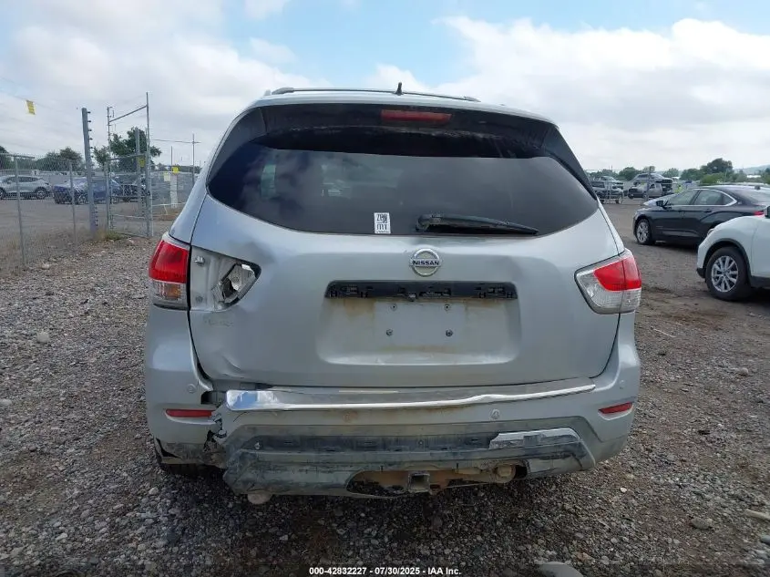 2016 NISSAN PATHFINDER PLATINUM