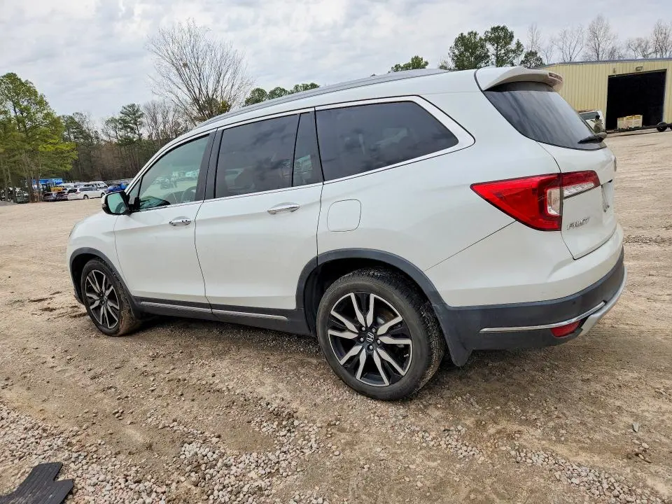 2020 HONDA PILOT TOURING  