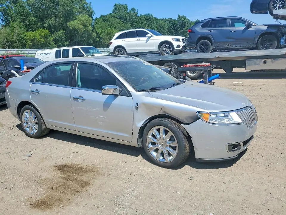 2012 LINCOLN MKZ   