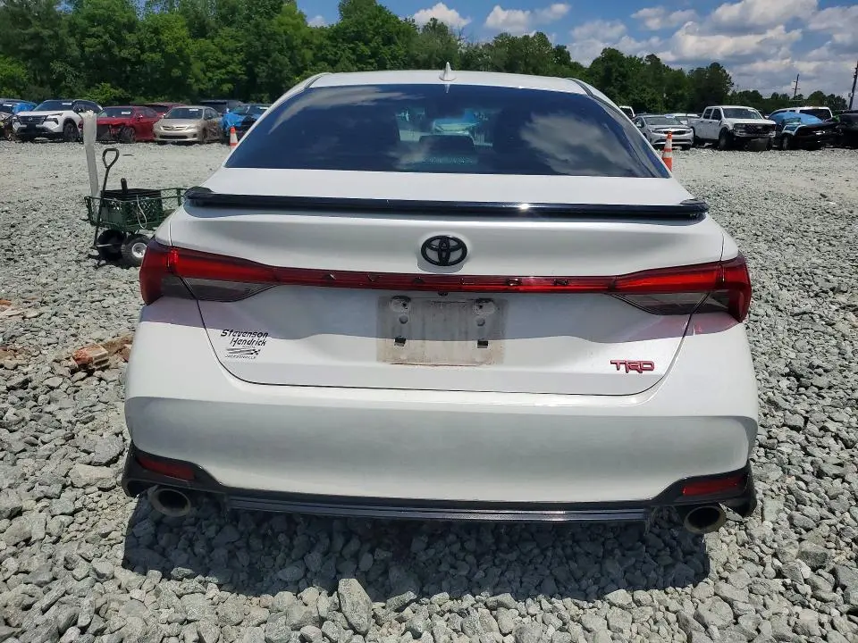 2020 TOYOTA AVALON TRD  