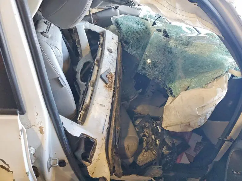 2010 TOYOTA RAV4 LIMITED  