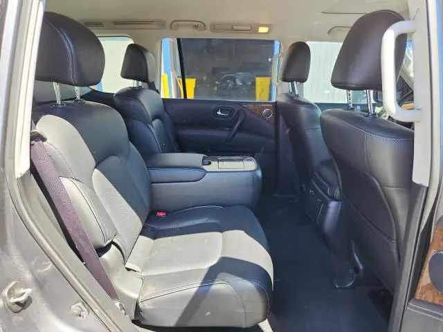 2015 INFINITI QX80   