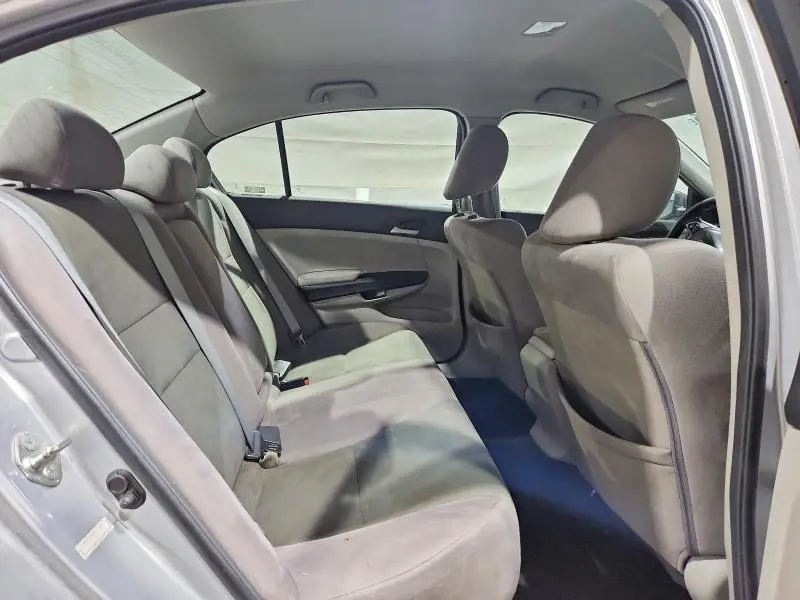 2011 HONDA ACCORD LX  