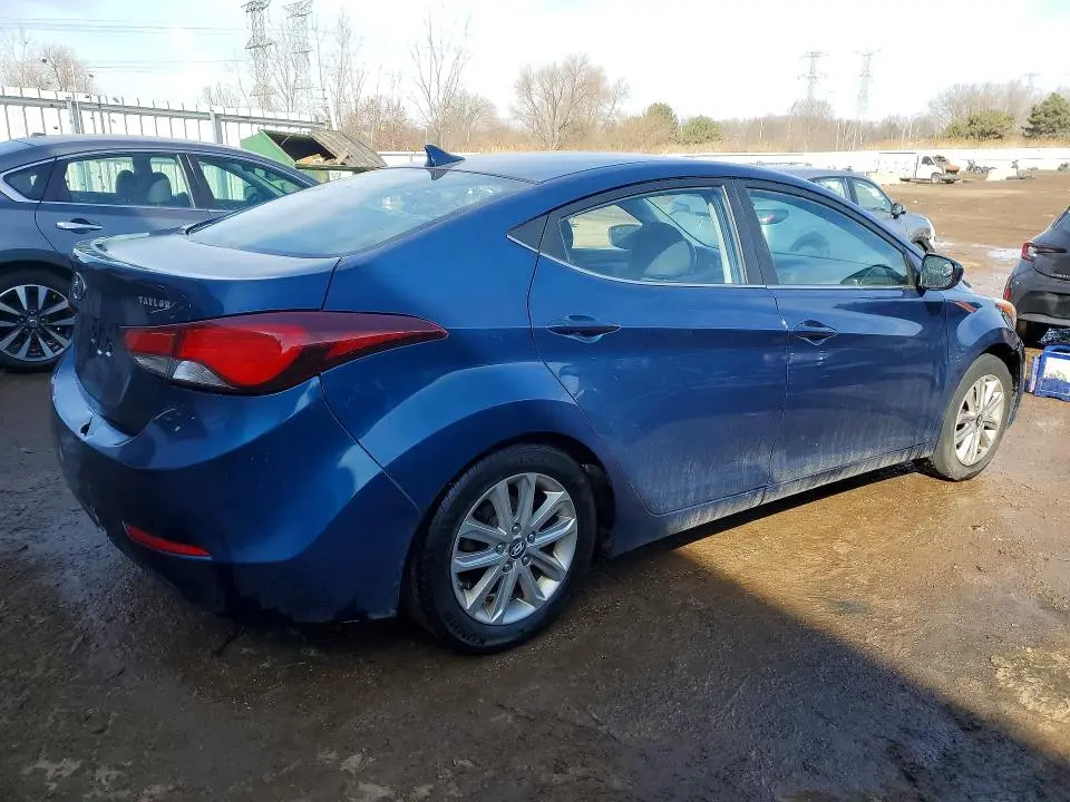 2015 HYUNDAI ELANTRA SE  