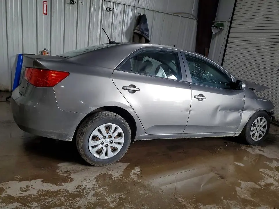 2010 KIA FORTE EX  
