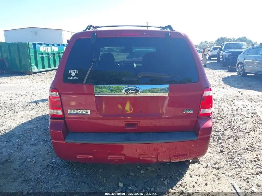 2011 FORD ESCAPE LIMITED