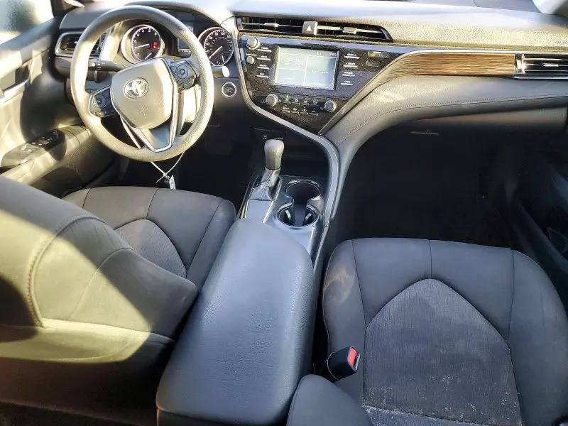 2019 TOYOTA CAMRY LE  