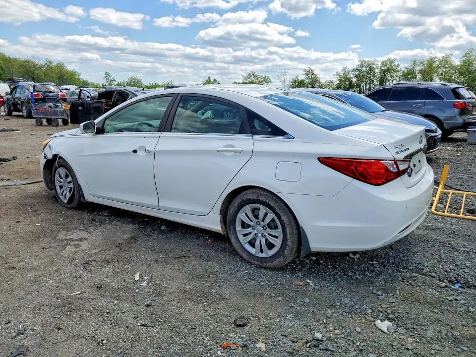 2011 HYUNDAI SONATA GLS  