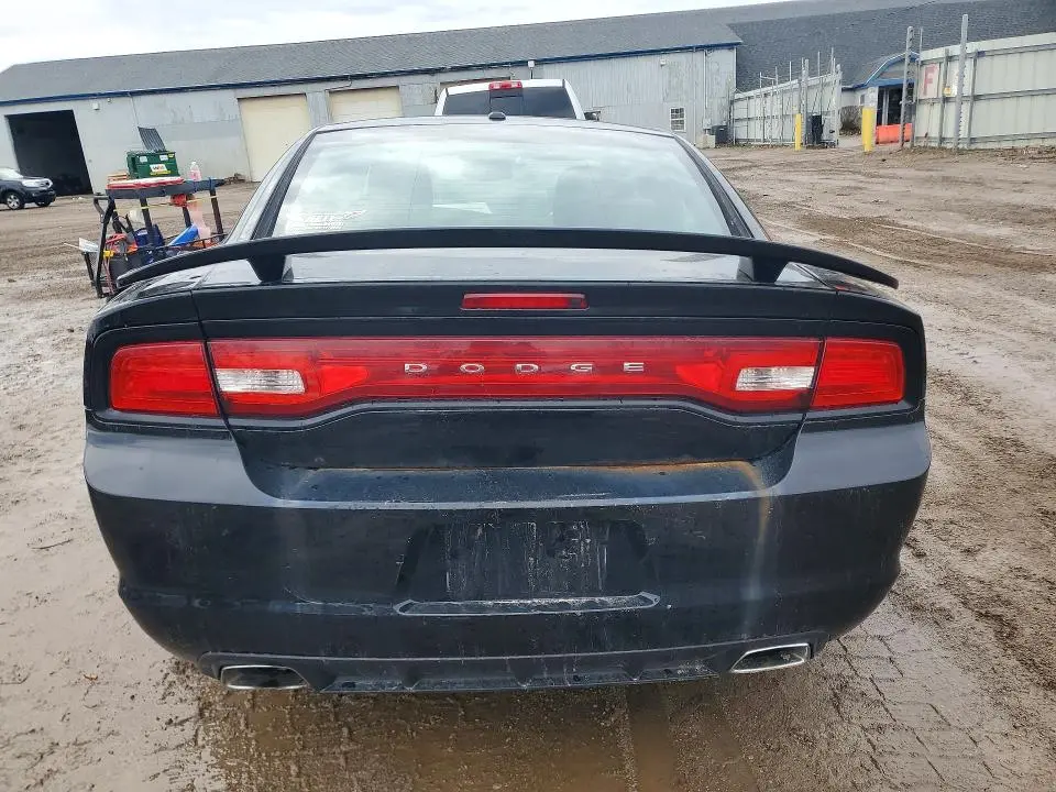 2013 DODGE CHARGER R  