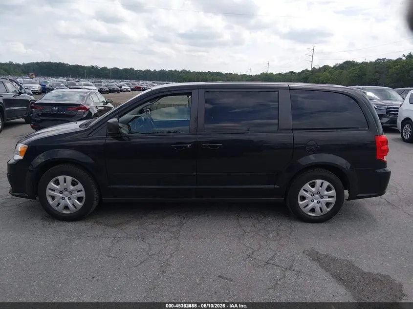 2017 DODGE GRAND CARAVAN SE