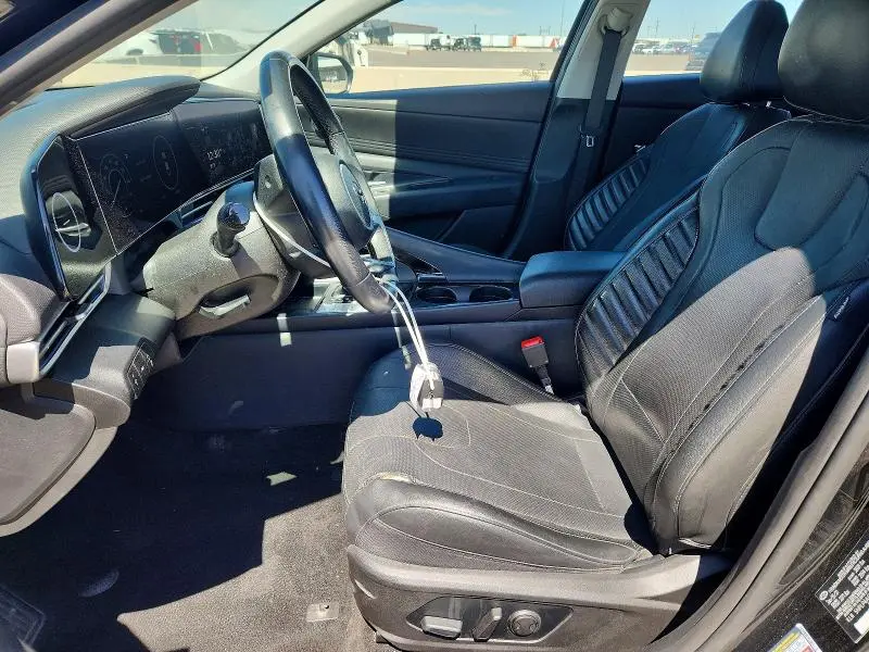 2021 HYUNDAI ELANTRA LIMITED  