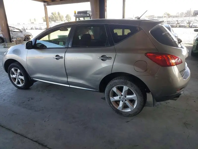 2010 NISSAN MURANO S  