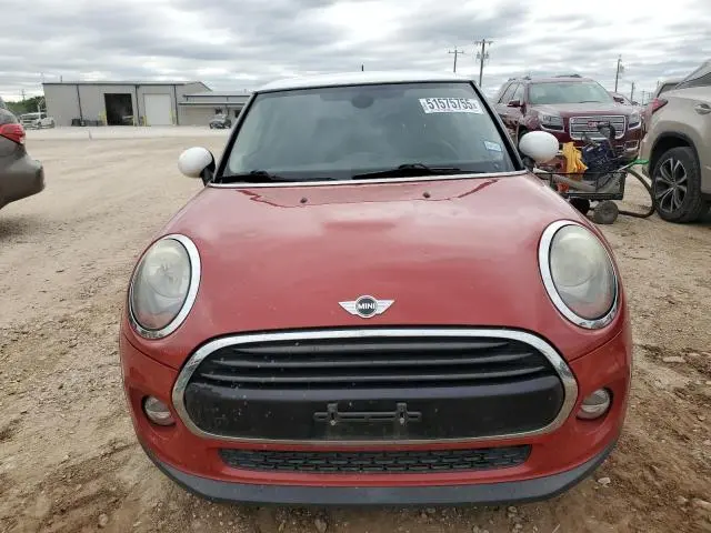 2017 MINI COOPER 