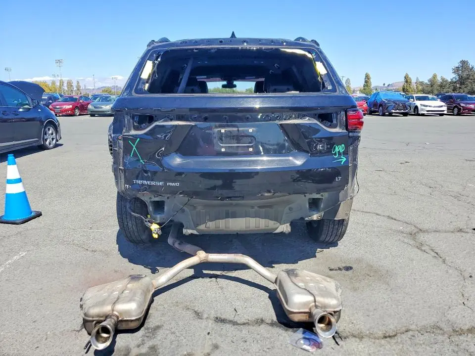 2023 CHEVROLET TRAVERSE LT  