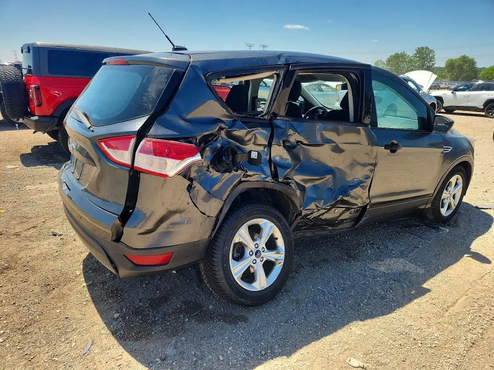 2016 FORD ESCAPE S  