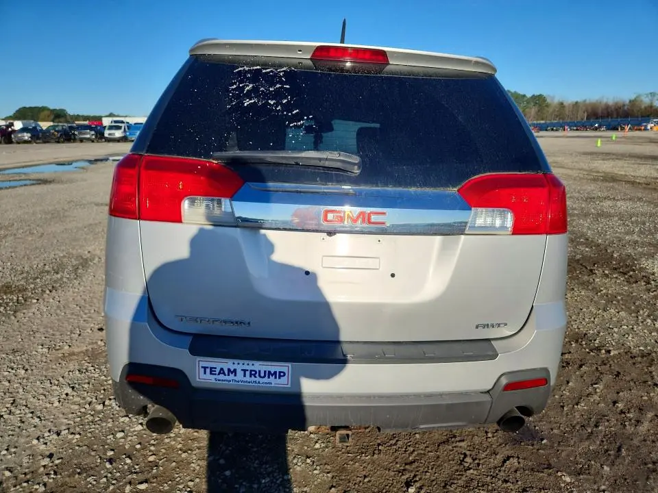 2010 GMC TERRAIN SLE  