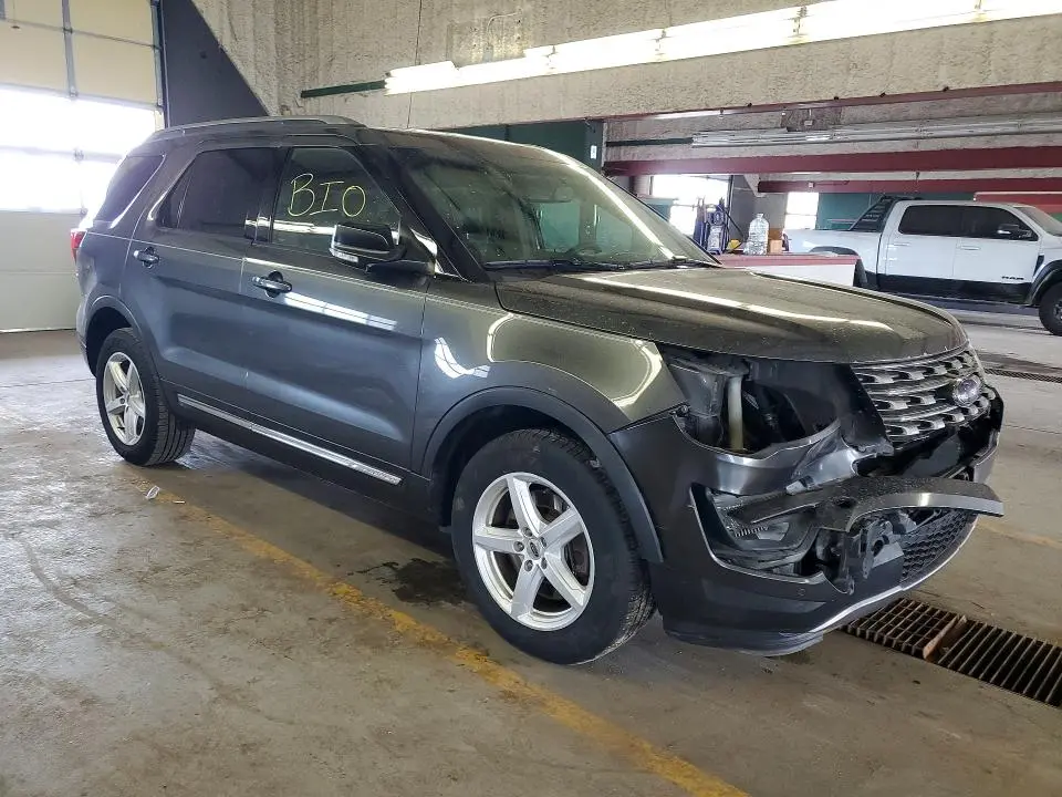 2016 FORD EXPLORER XLT  