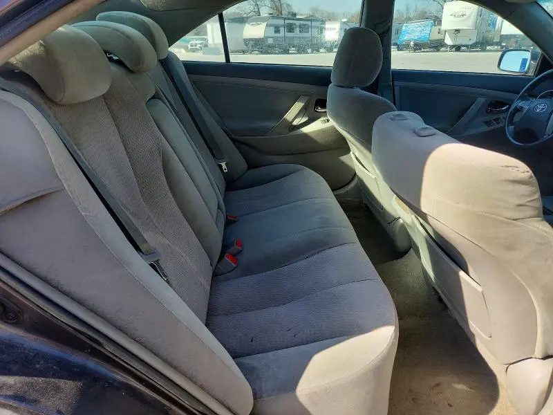 2011 TOYOTA CAMRY LE  