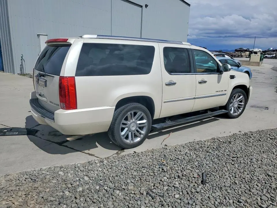 2011 CADILLAC ESCALADE ESV PLATINUM  