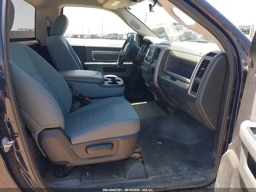 2018 RAM 1500 TRADESMAN  4X2 8' BOX