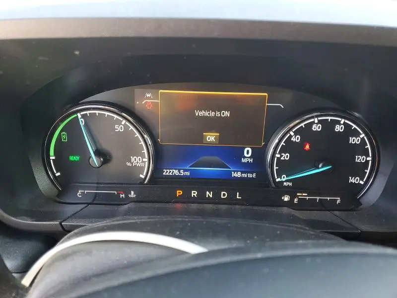 2023 FORD MAVERICK XL  