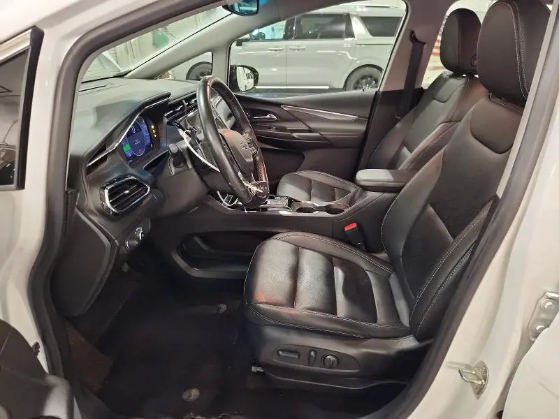 2023 CHEVROLET BOLT EV 2LT  