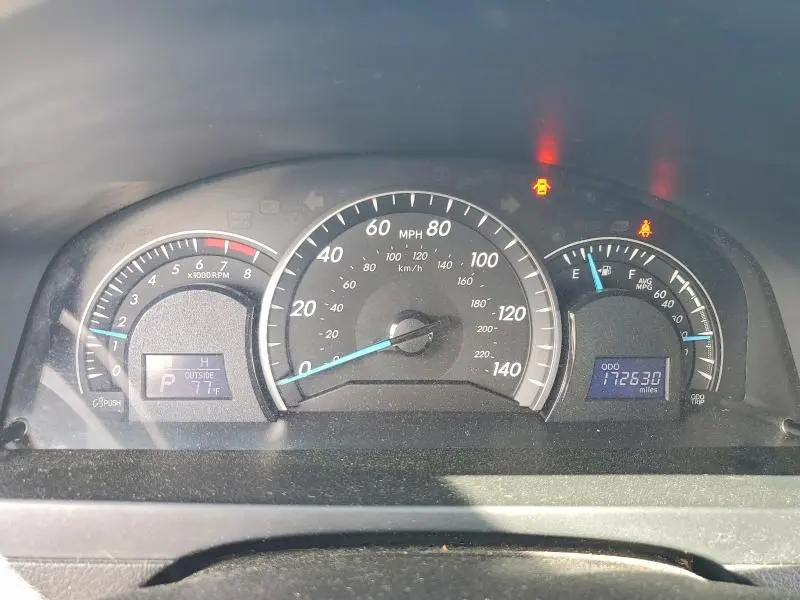 2014 TOYOTA CAMRY LE  