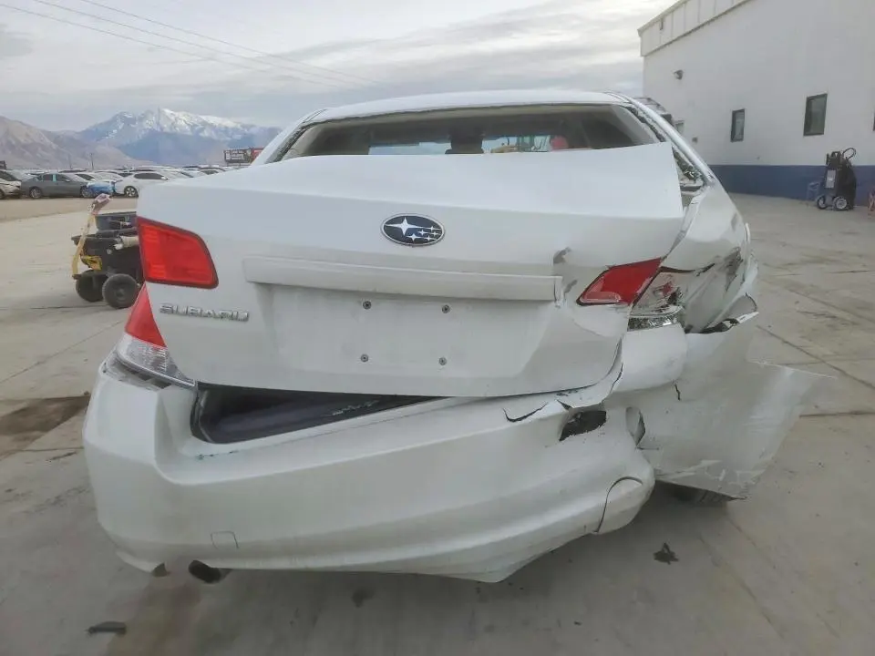 2012 SUBARU LEGACY 2.5I PREMIUM  
