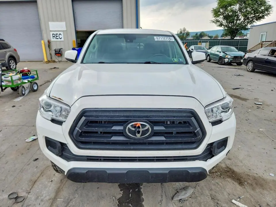 2023 TOYOTA TACOMA SR V6  