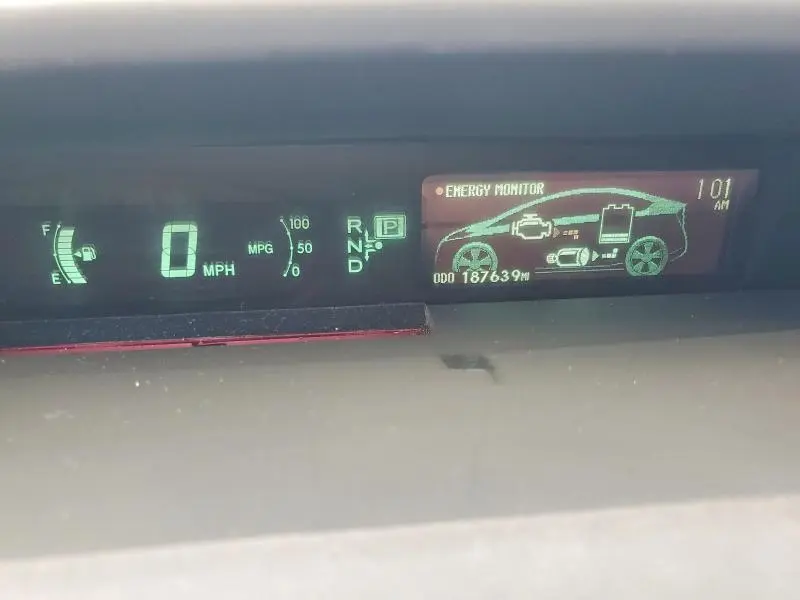 2011 TOYOTA PRIUS THREE  