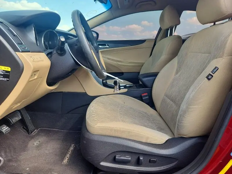 2012 HYUNDAI SONATA GLS  