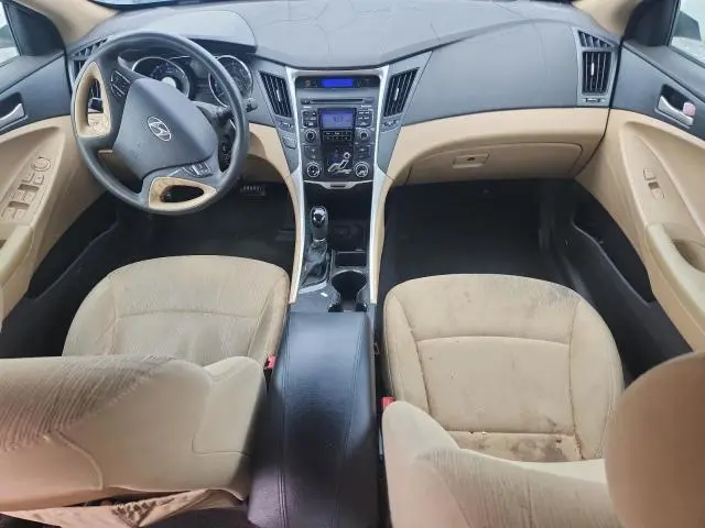 2011 HYUNDAI SONATA GLS  