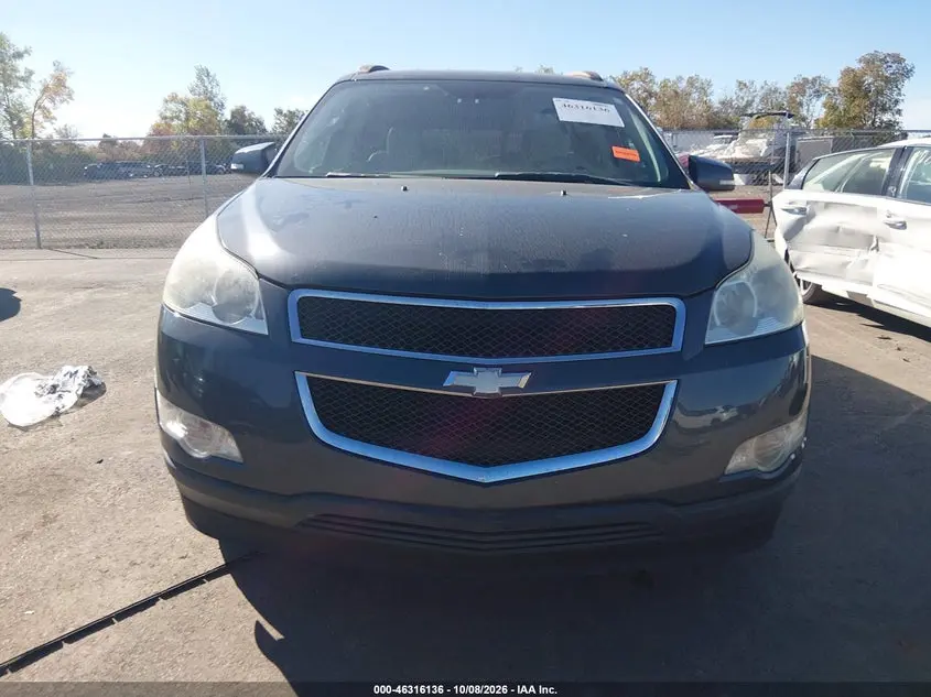 2011 CHEVROLET TRAVERSE 2LT