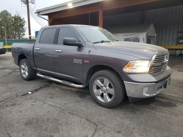 2015 RAM 1500 SLT  