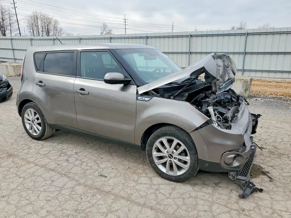 2018 KIA SOUL +  