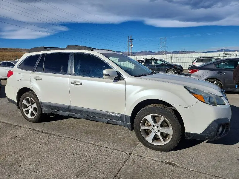 2013 SUBARU OUTBACK 3.6R LIMITED  