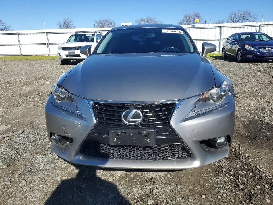 2016 LEXUS IS 200T BASE  