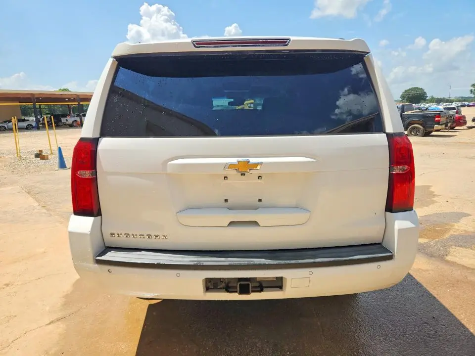 2015 CHEVROLET SUBURBAN C1500 LS  
