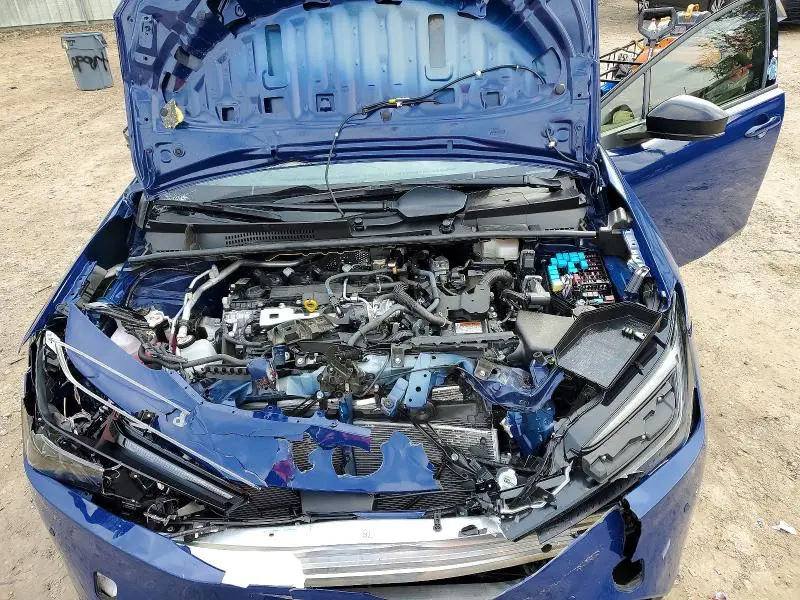 2025 TOYOTA PRIUS XLE  