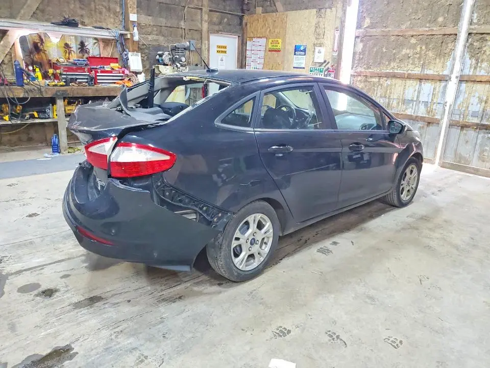 2015 FORD FIESTA SE  