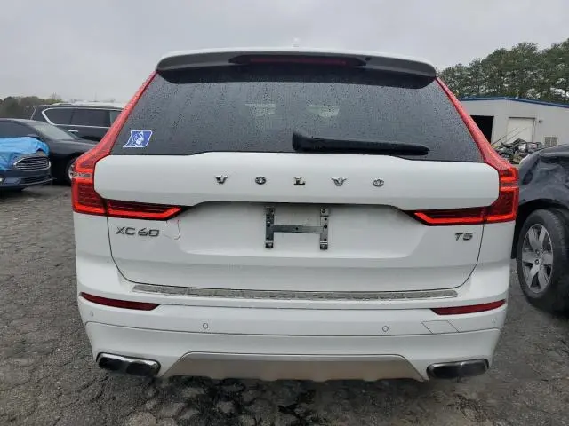 2019 VOLVO XC60 T5 MOMENTUM
