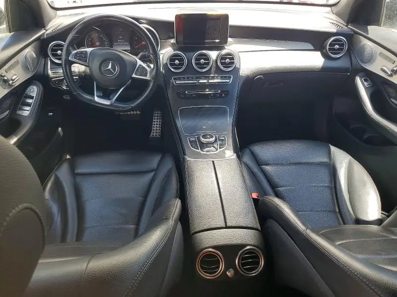 2019 MERCEDES-BENZ GLC 300  