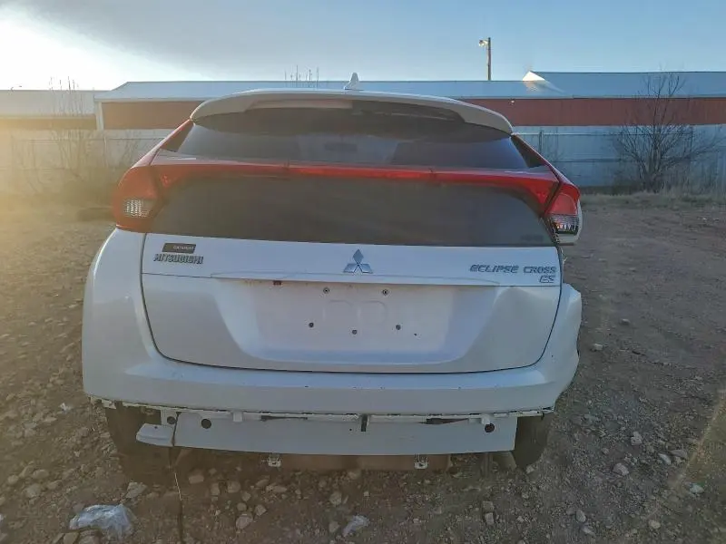 2019 MITSUBISHI ECLIPSE CROSS ES  