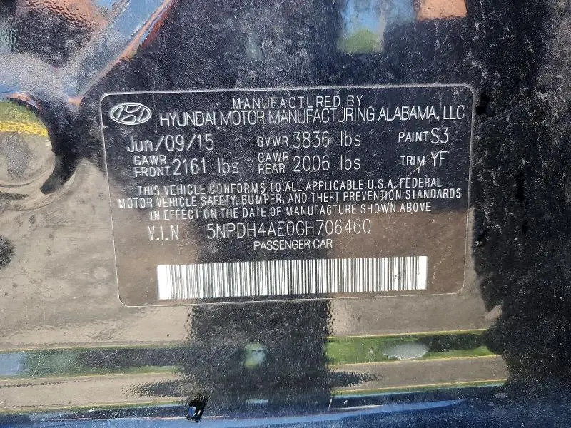 2016 HYUNDAI ELANTRA SE  