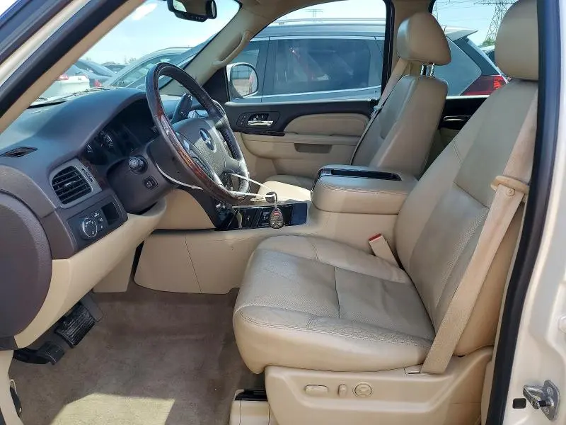 2010 GMC YUKON DENALI  