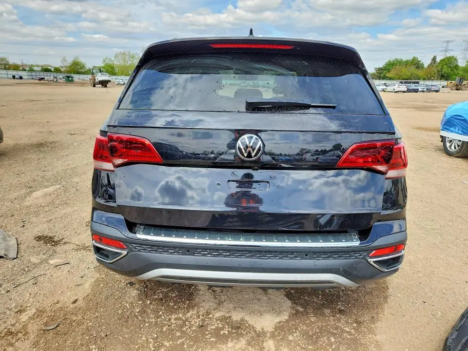2022 VOLKSWAGEN TAOS SEL  