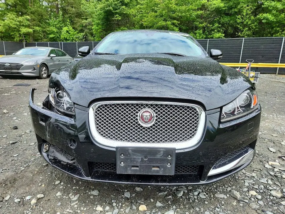 2015 JAGUAR XF 2.0T PREMIUM  